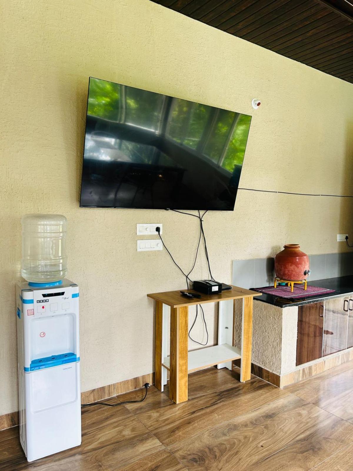 Farm stay Robasta Tropica Form - With Private Waterfalls *