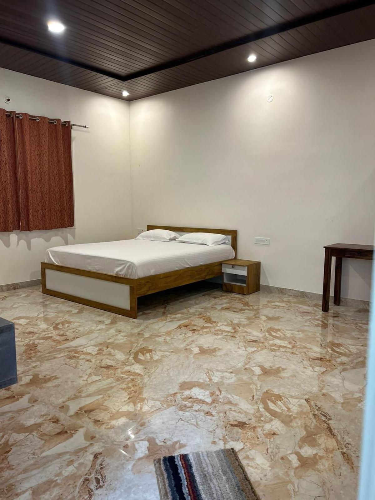 Farm stay Robasta Tropica Form - With Private Waterfalls *
